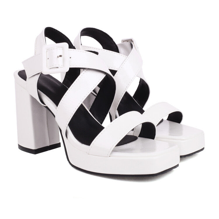 Chic Orthopedic Sandals with Unique Design