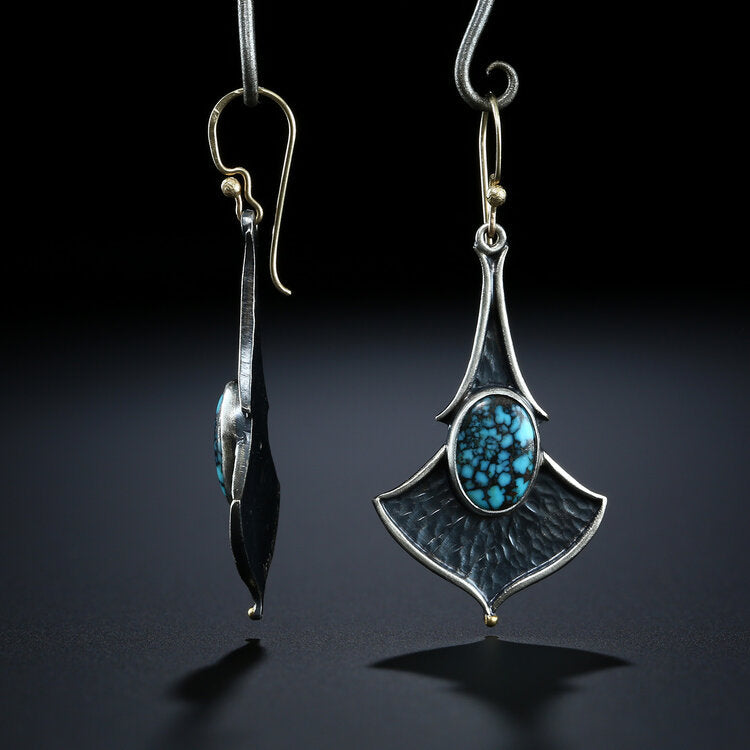 Charming Earring for Any Occasion