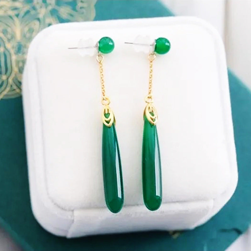 Elegant Silver Earring for Every Occasion