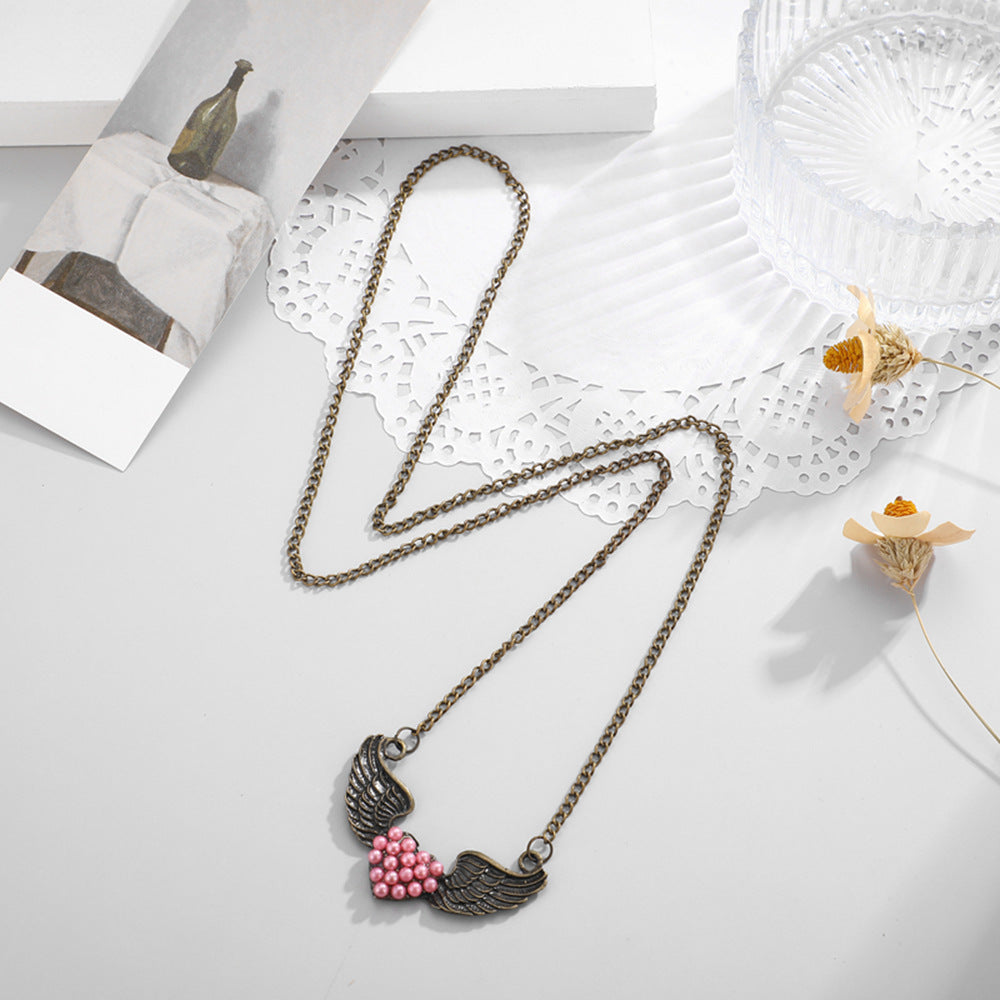 Romantic Pearl Necklace for Special Moments