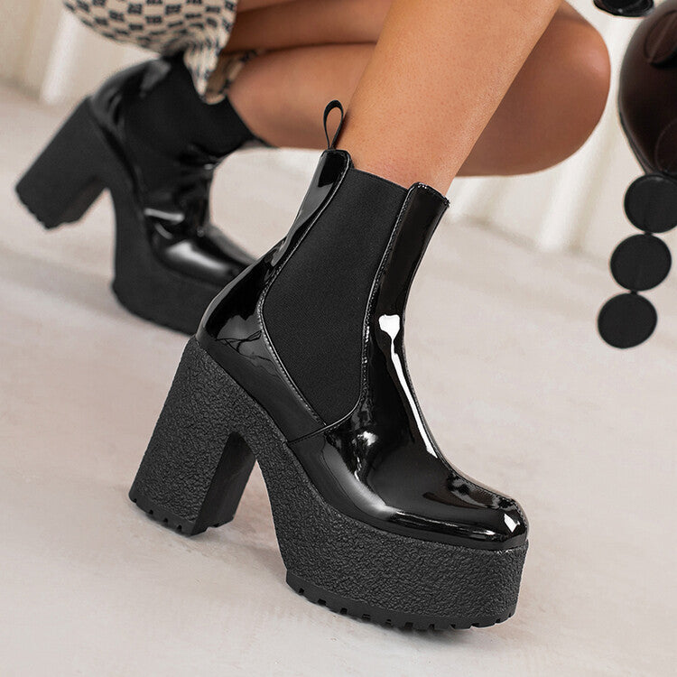 Graceful Orthopedic Boots for Modern Look