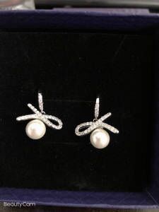 Stunning Pearl Earring for Daily Wear