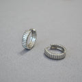Charming Gold Earring for Any Occasion
