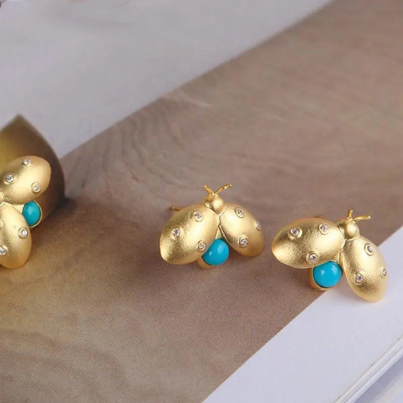 Romantic Gold Piece for Special Moments