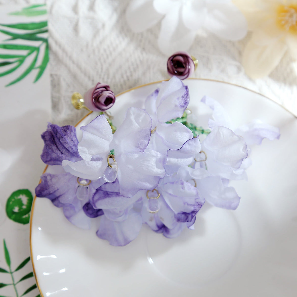 Charming Earring for Any Occasion