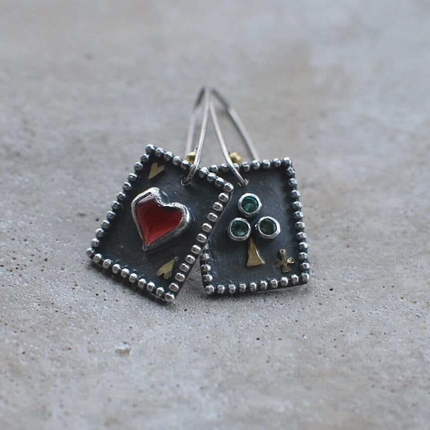 Classic Earring with Timeless Appeal