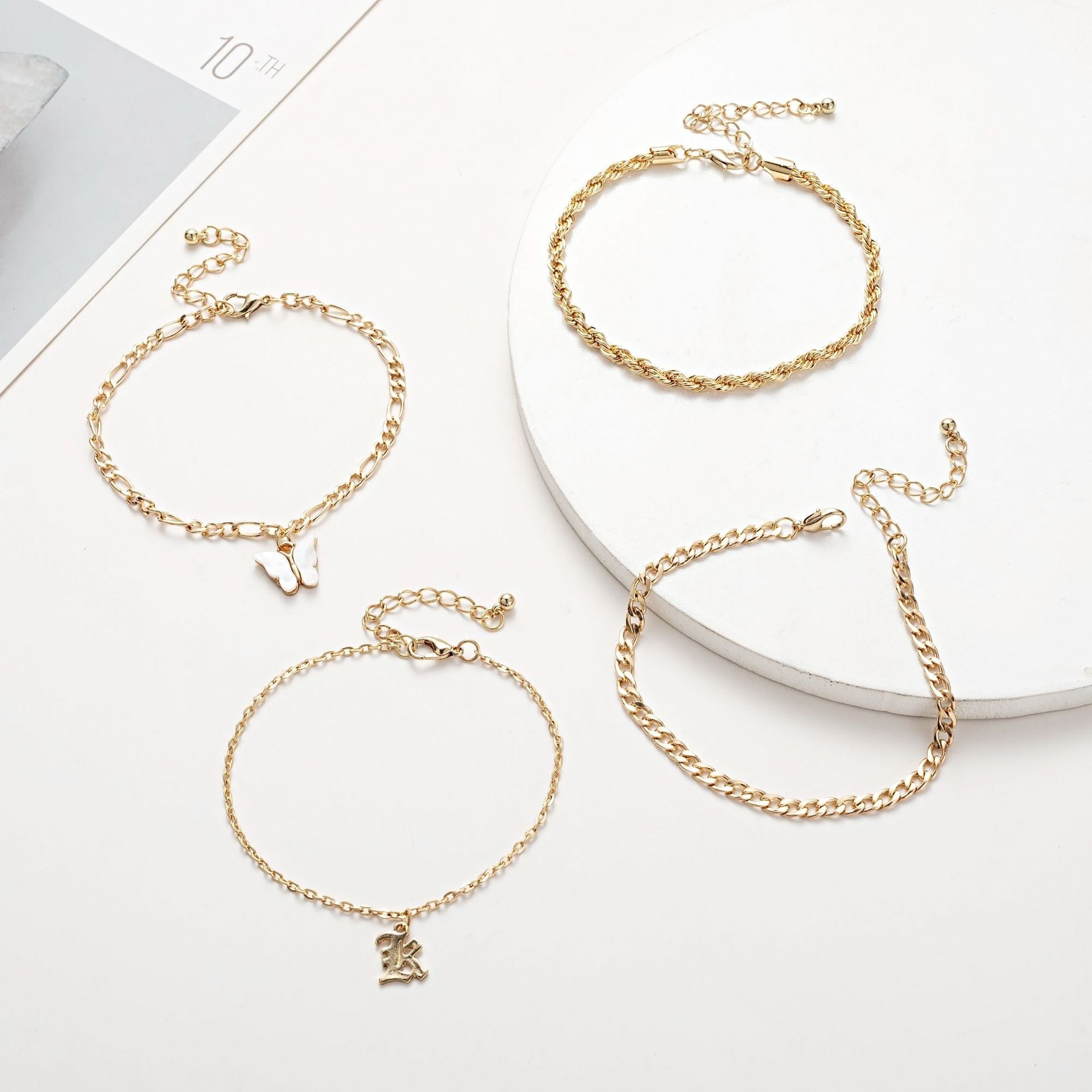 Charming Gold Set for Any Occasion