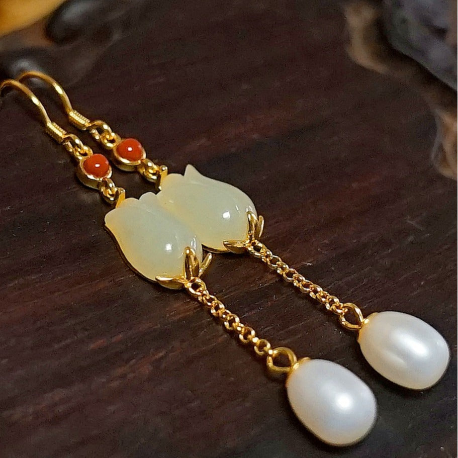 Stunning Gold Earring for Daily Wear