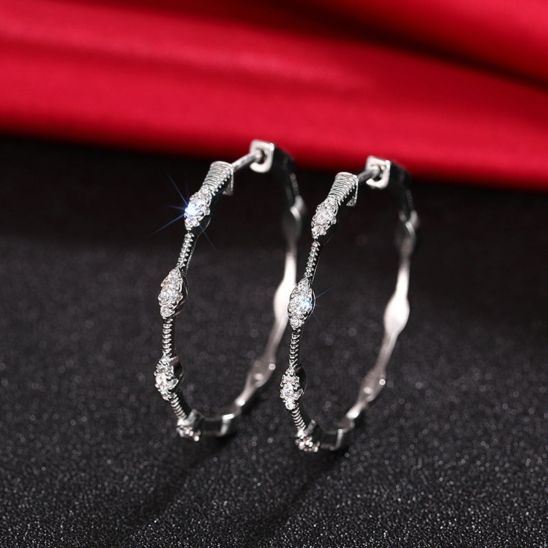 Stunning Earring for Daily Wear