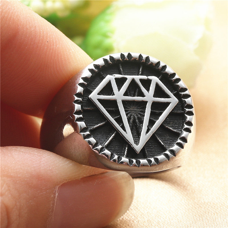 Beautiful Ring with Unique Style