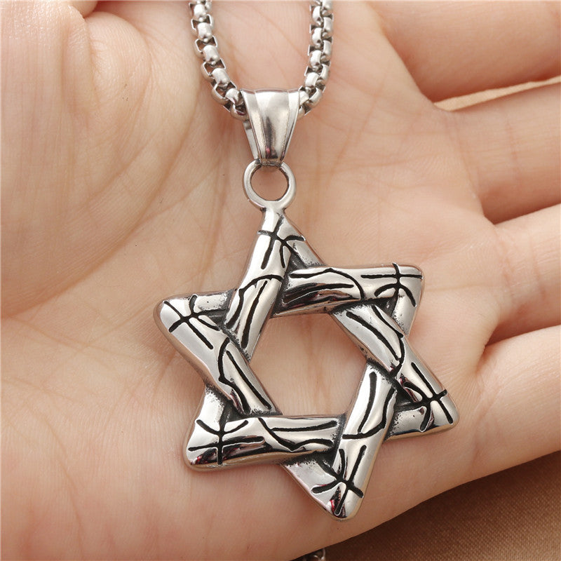 Classic Pendant with Timeless Appeal
