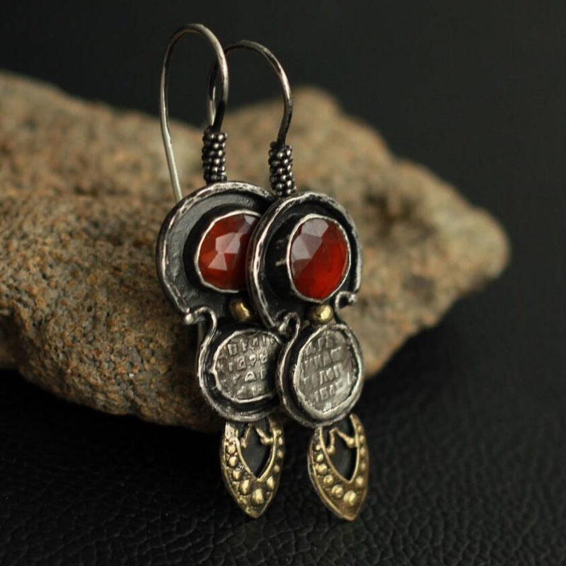 Charming Earring for Any Occasion