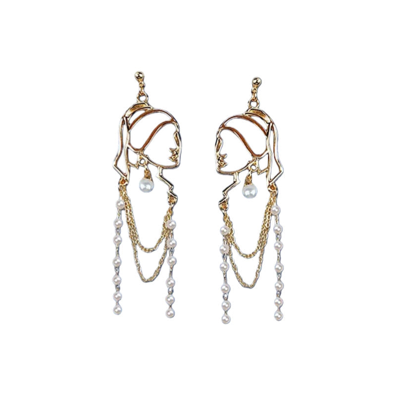 Classic Pearl Earring with Timeless Appeal