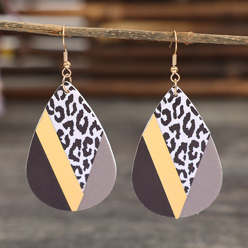 Elegant Gold Earring for Every Occasion