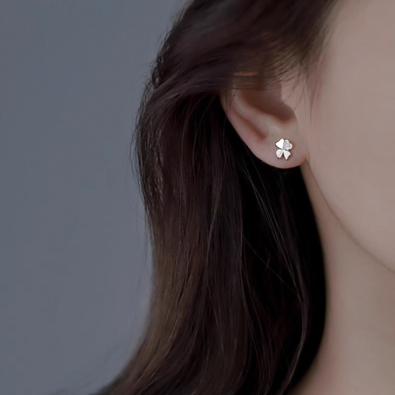 Romantic Earring for Special Moments