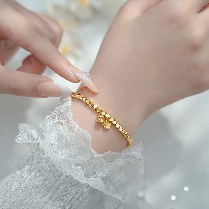 Stunning Gold Bracelet for Daily Wear