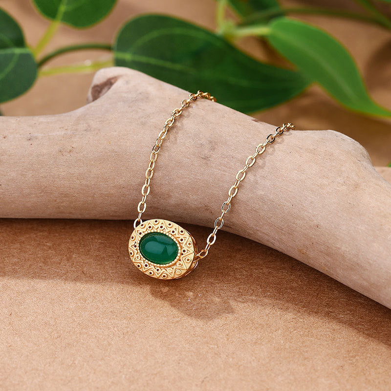 Elegant Gold Necklace for Every Occasion