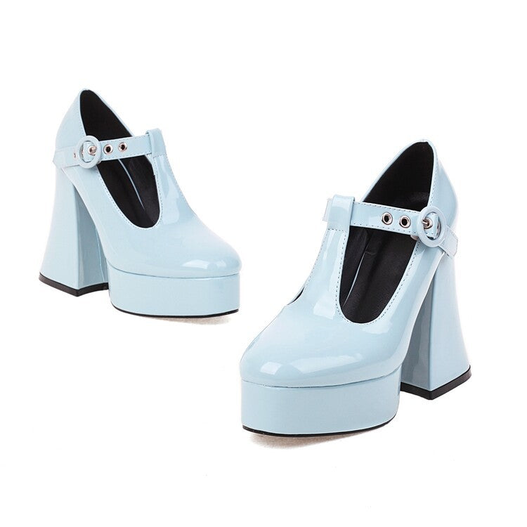 Chic Orthopedic Sandals with Unique Design