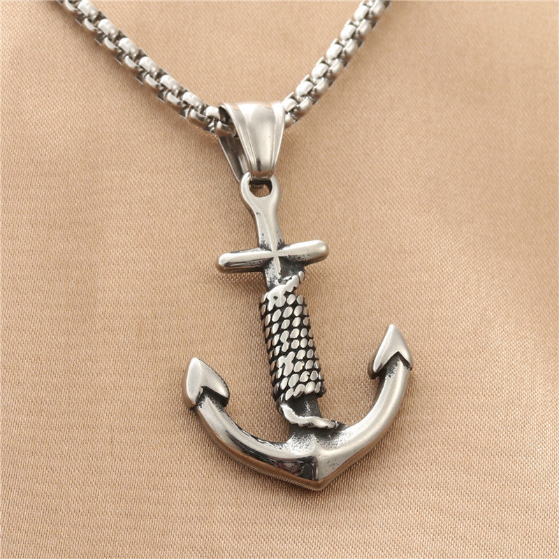 Classic Pendant with Timeless Appeal