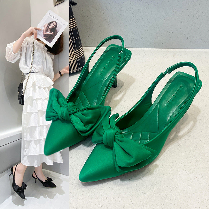 Graceful Orthopedic Sandals for Modern Look