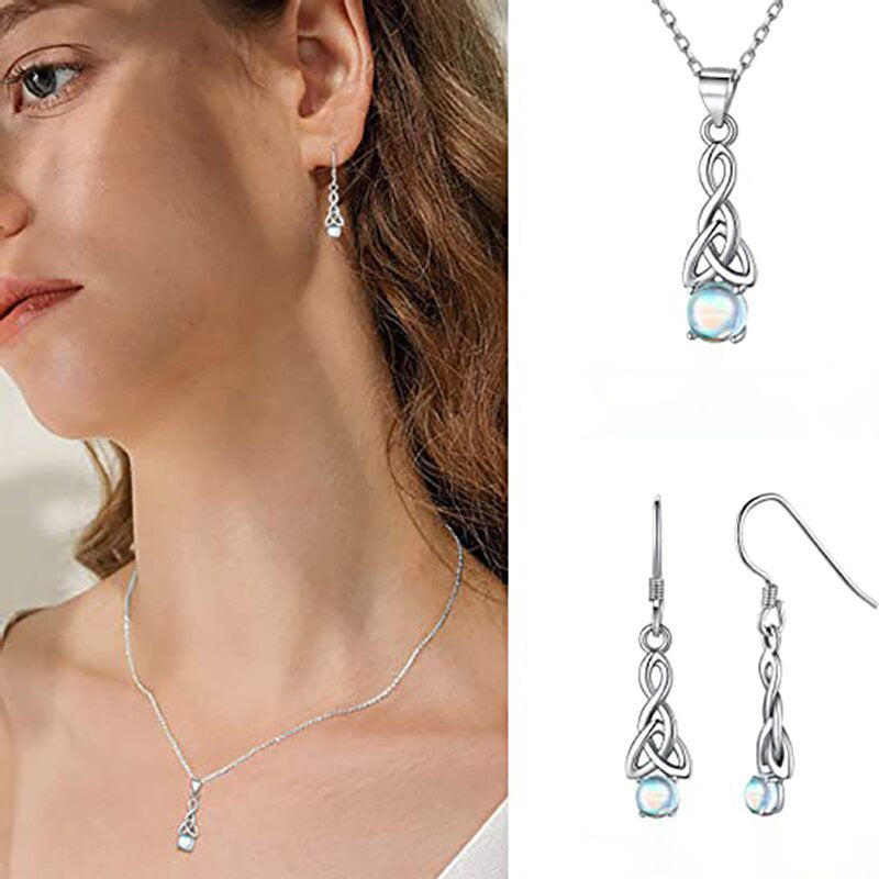 Classic Necklace with Timeless Appeal