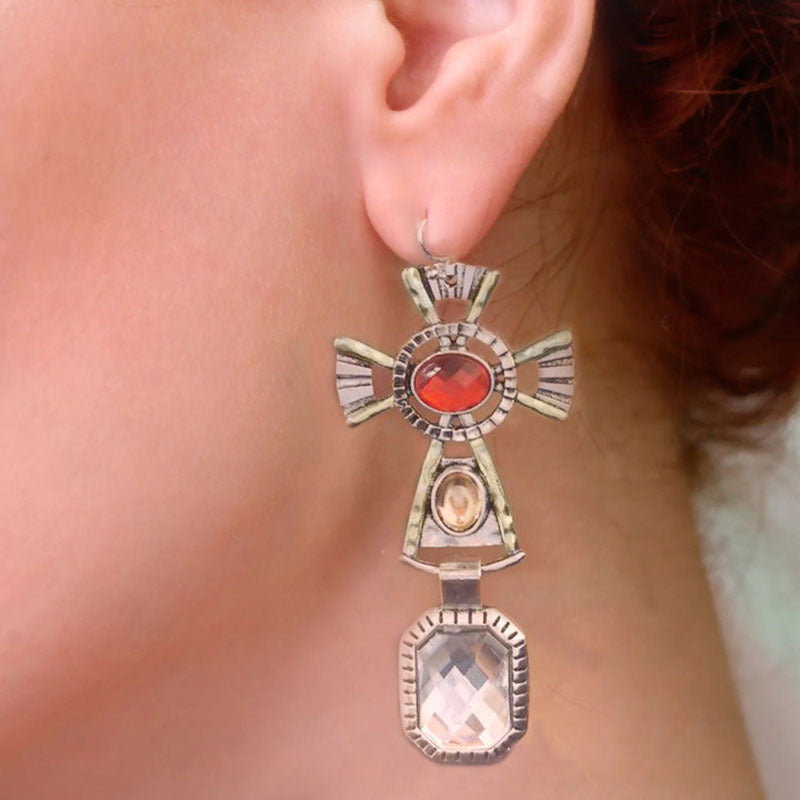 Charming Earring for Any Occasion