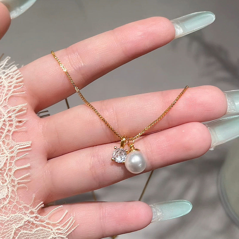Romantic Pearl Necklace for Special Moments