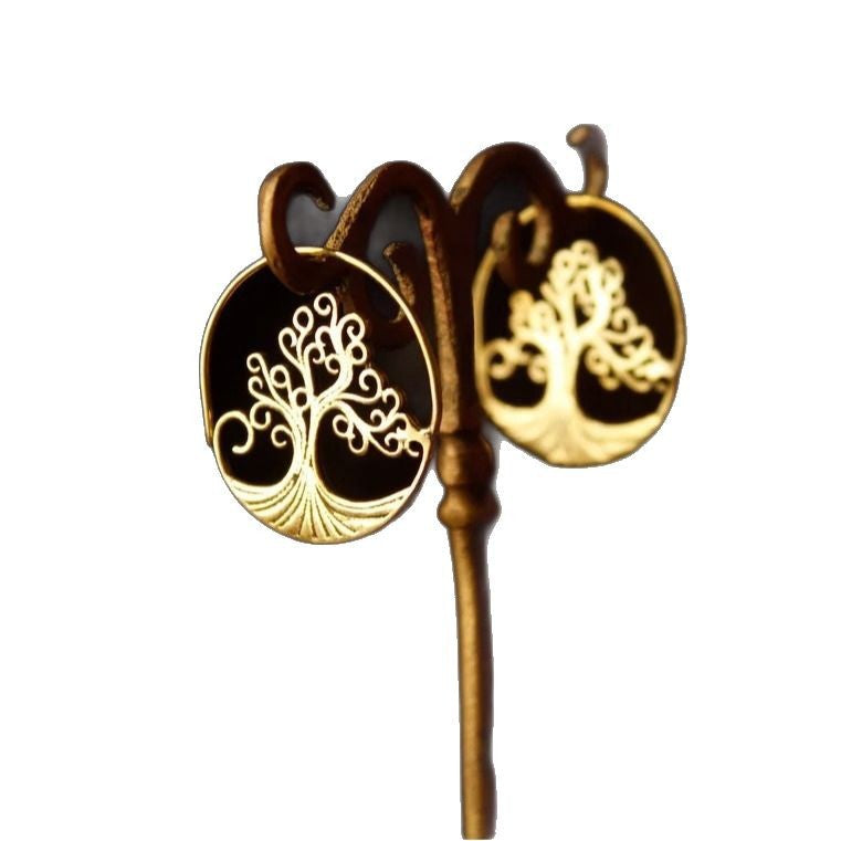 Charming Earring for Any Occasion