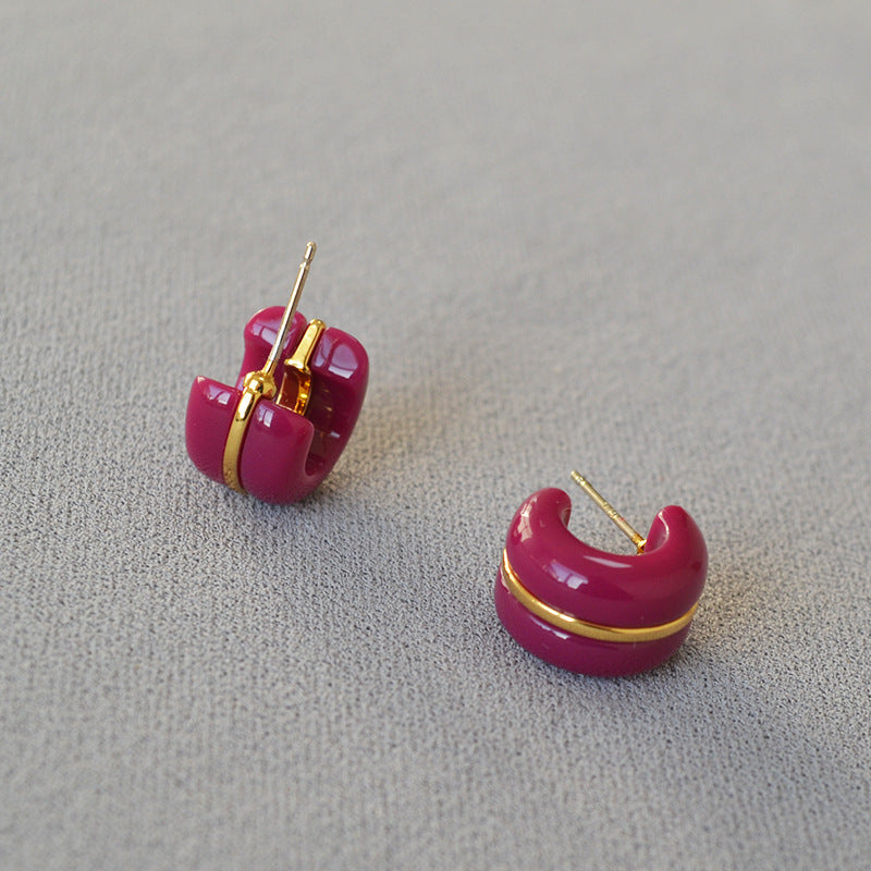 Delicate Artisan Gold Earring