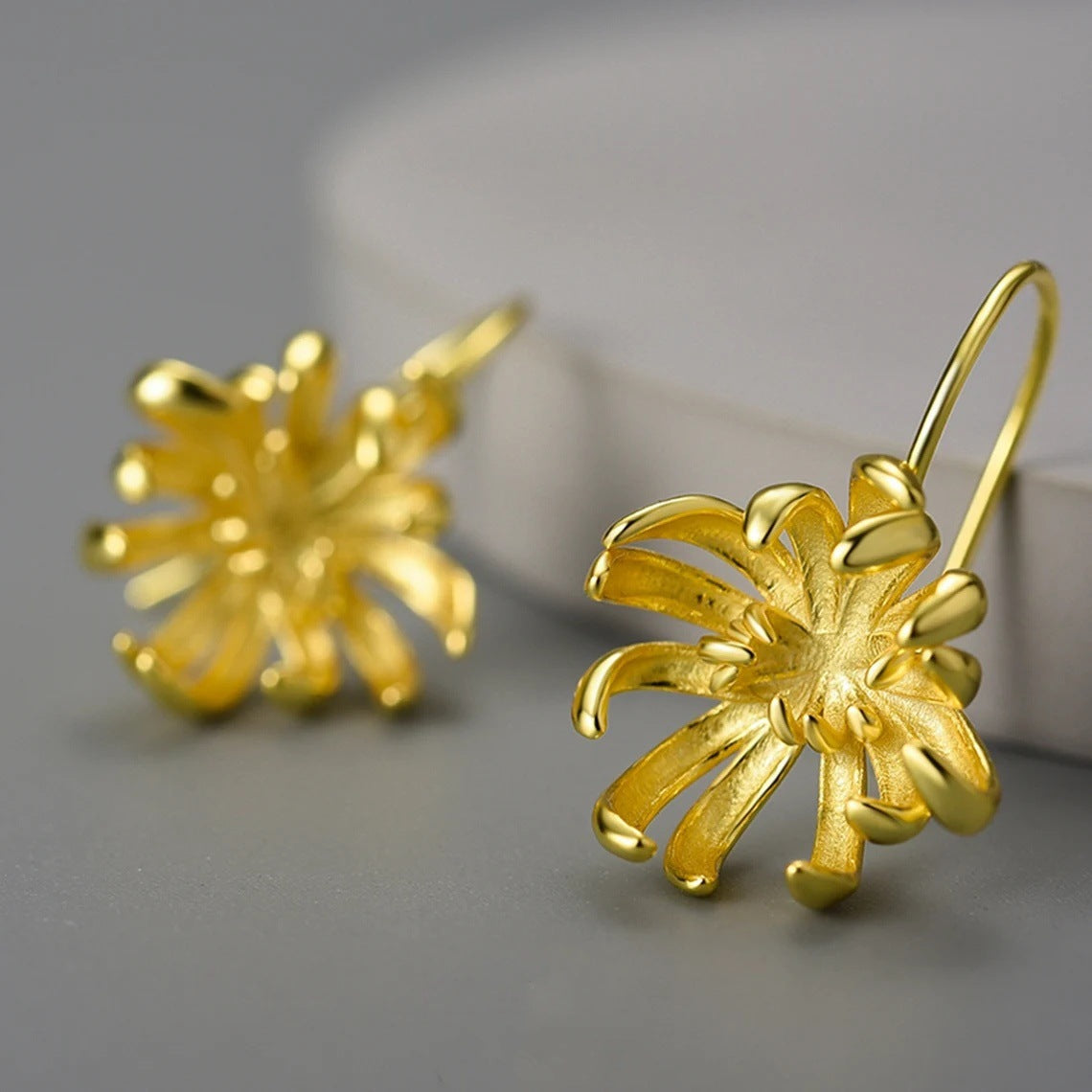 Stunning Earring for Daily Wear