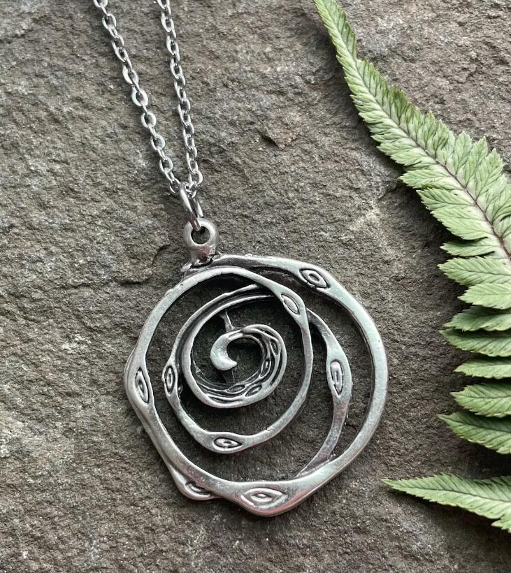 Romantic Necklace for Special Moments