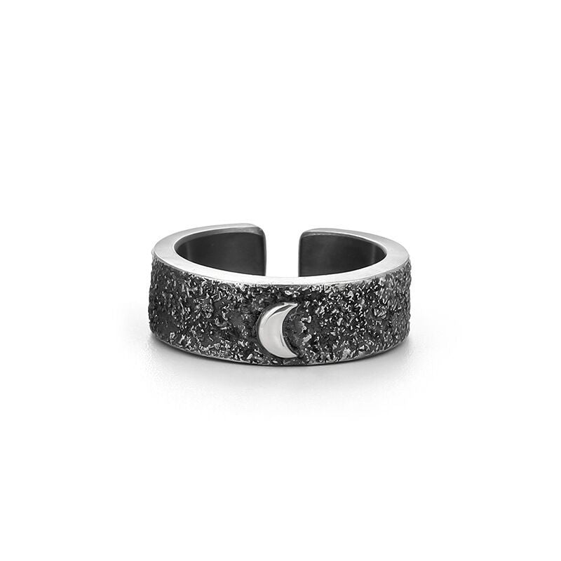 Beautiful Silver Ring with Unique Style