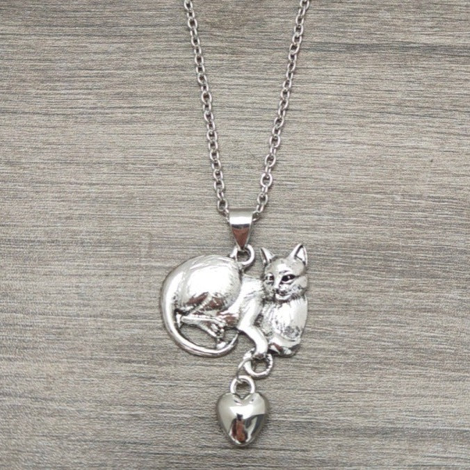 Romantic Necklace for Special Moments