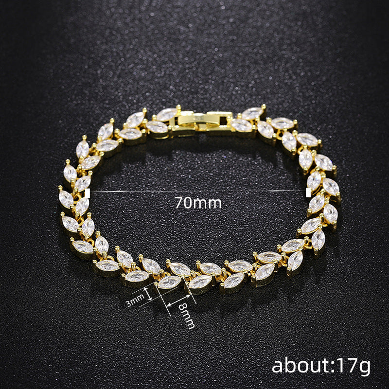 Elegant Piece for Every Occasion