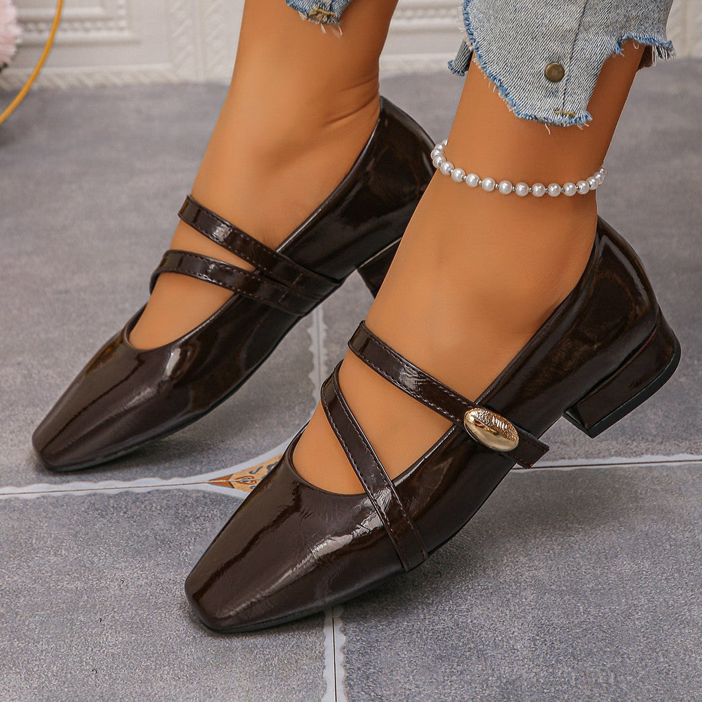 Chic Orthopedic Shoes with Unique Design