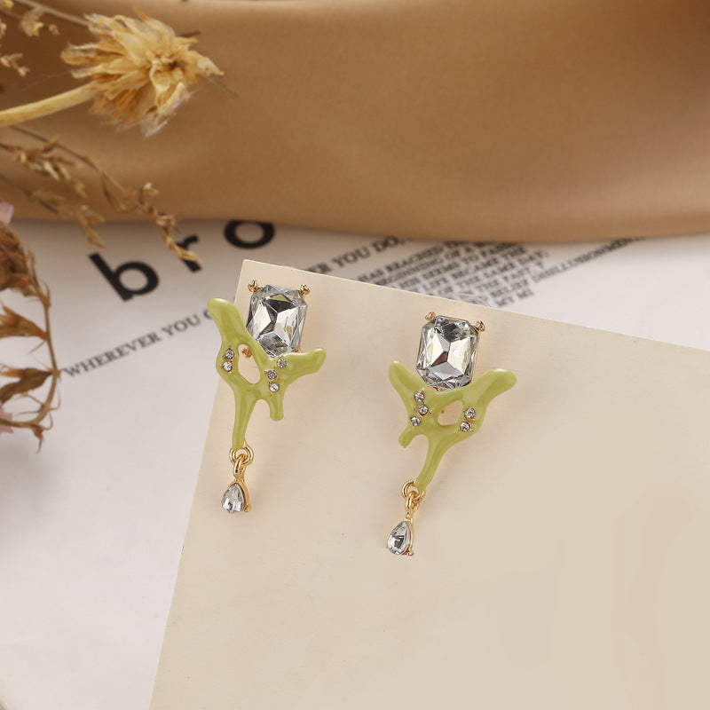 Romantic Earring for Special Moments
