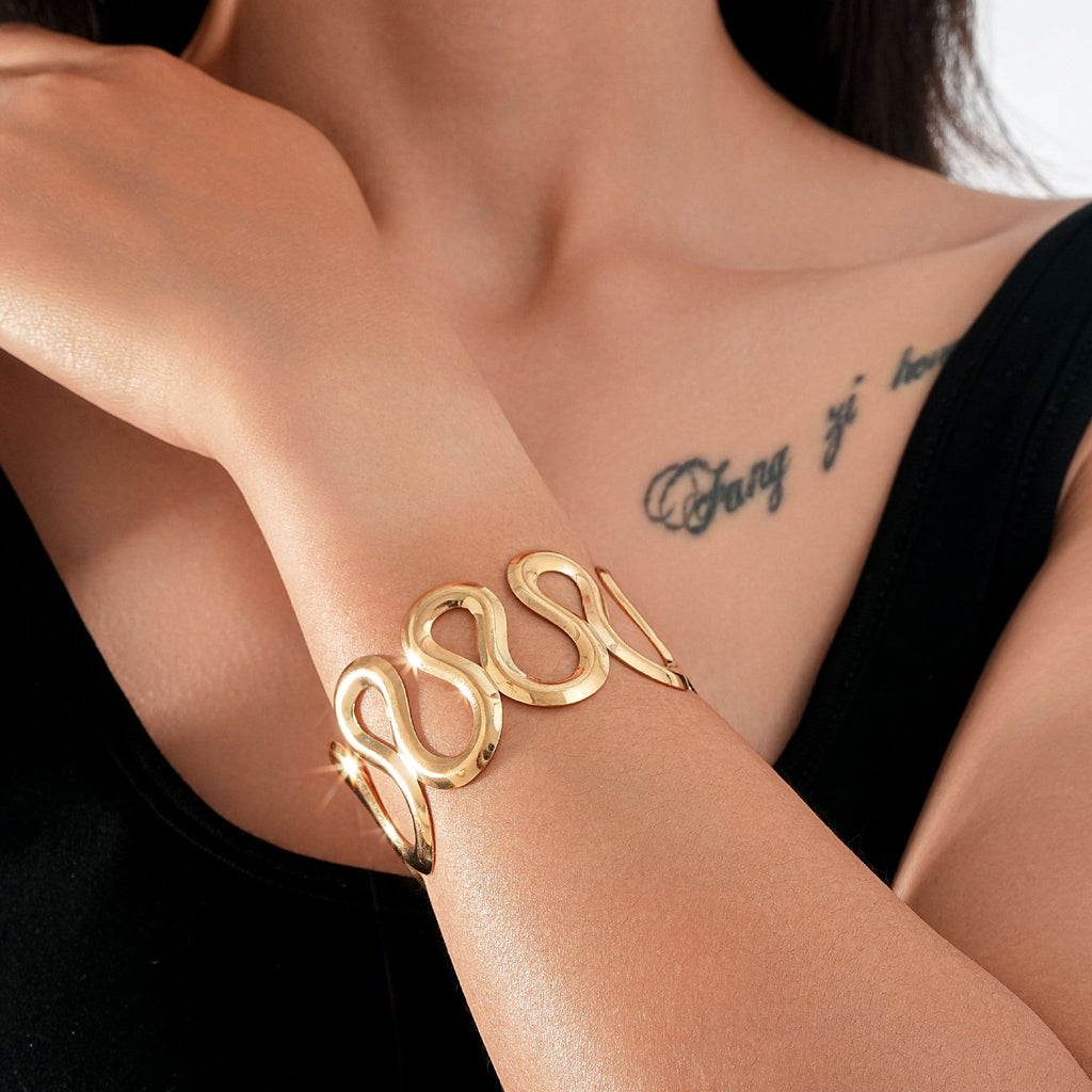 Classic Bracelet with Timeless Appeal