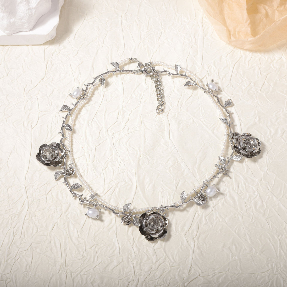 Romantic Pearl Chain for Special Moments