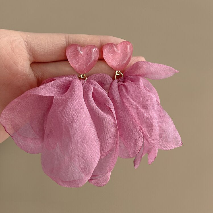 Classic Earring with Timeless Appeal