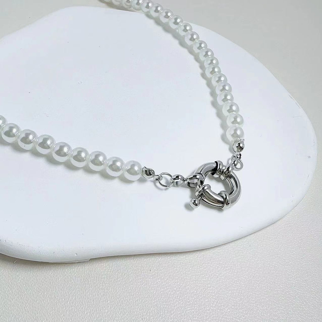 Charming Pearl Necklace for Any Occasion