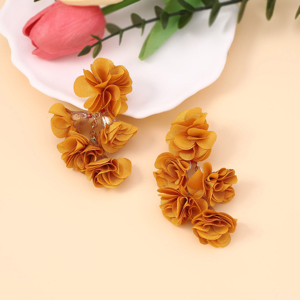 Classic Earring with Timeless Appeal