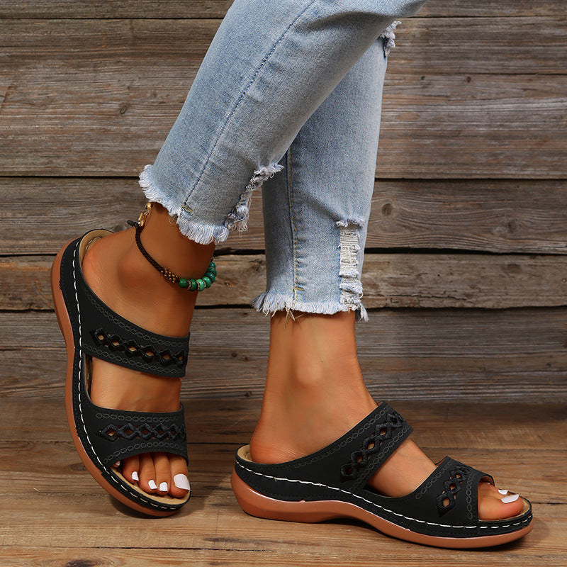 Graceful Orthopedic Sandals for Modern Look