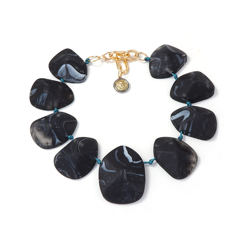 Elegant Piece for Every Occasion
