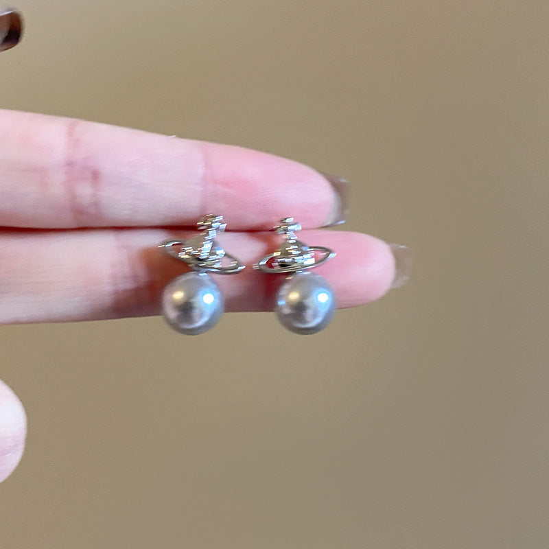 Stunning Pearl Earring for Daily Wear