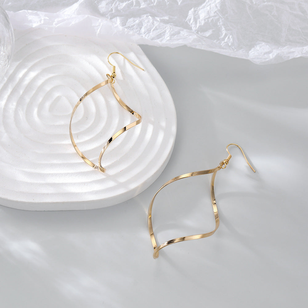 Classic Earring with Timeless Appeal