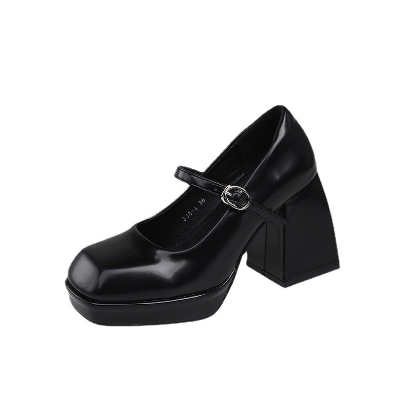Graceful Orthopedic Shoes for Modern Look