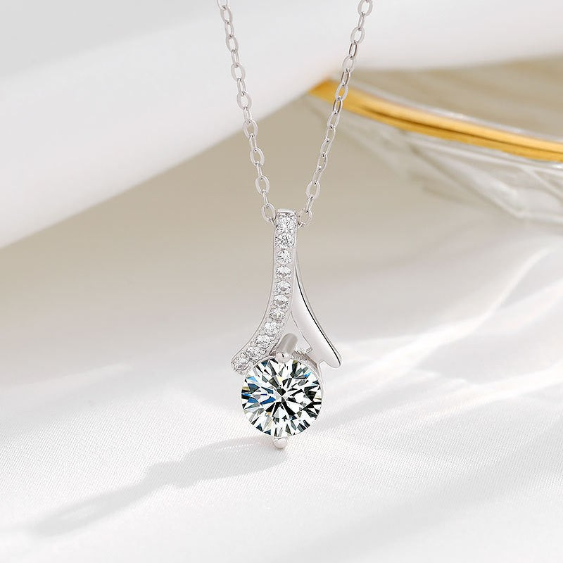 Classic Necklace with Timeless Appeal
