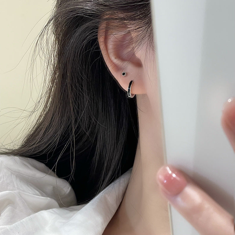 Classic Earring with Timeless Appeal