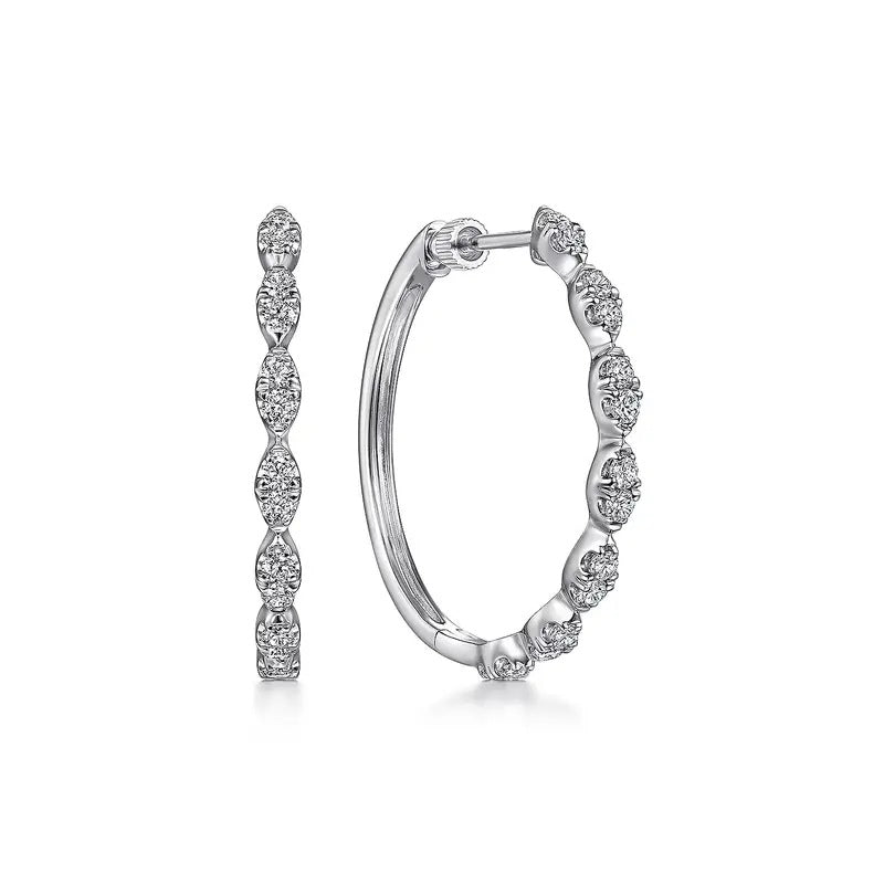 Classic Earring with Timeless Appeal