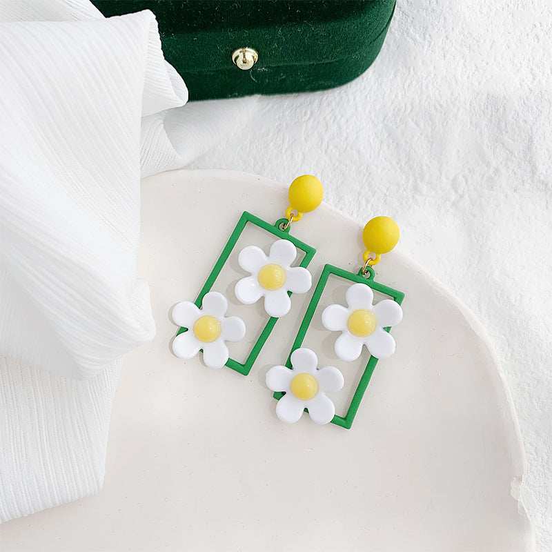 Beautiful Earring with Unique Style